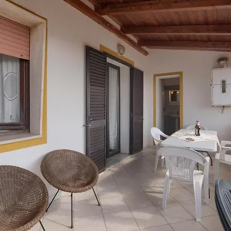 Casa Lamarmora Casa de Férias Nebida