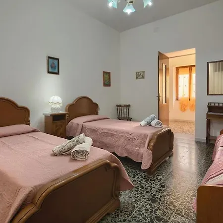Casa Lamarmora Casa de Férias *